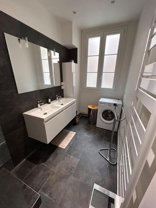 Appartement * Le Cathedrale * à Reims Extérieur photo