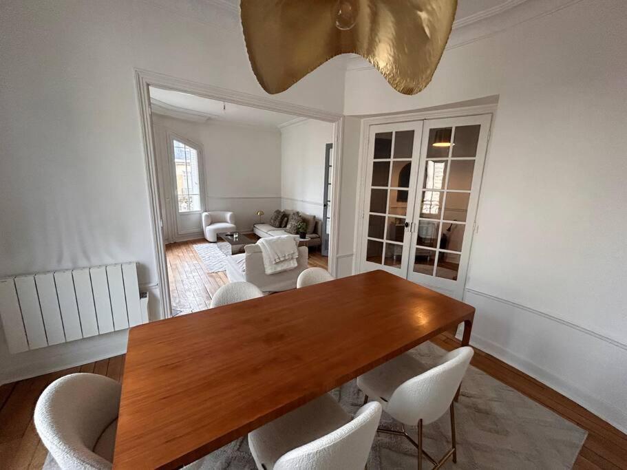 Appartement * Le Cathedrale * à Reims Extérieur photo