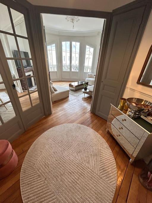 Appartement * Le Cathedrale * à Reims Extérieur photo