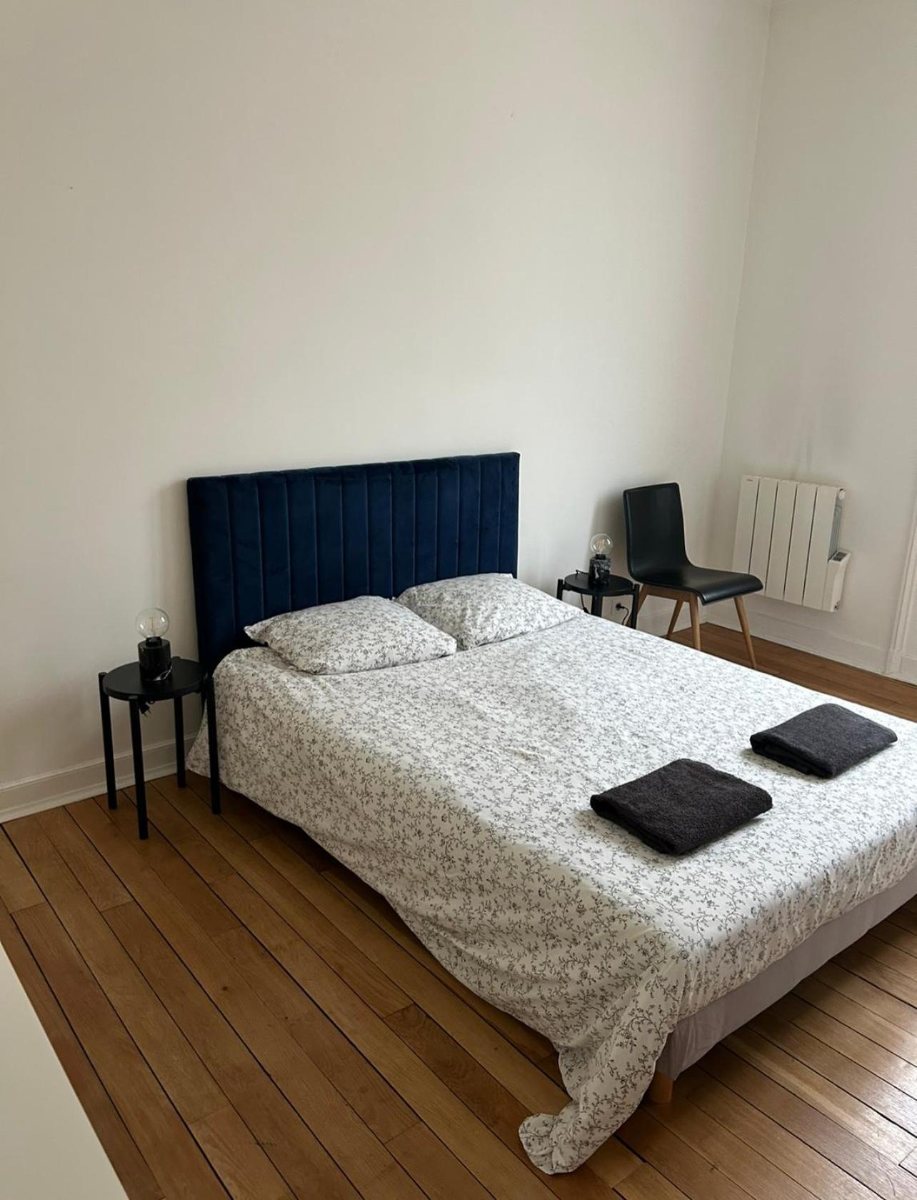 Appartement * Le Cathedrale * à Reims Extérieur photo